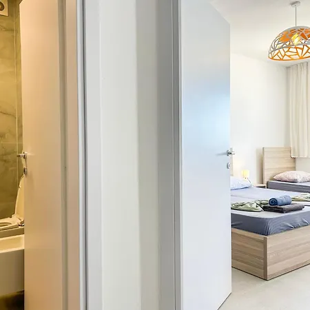Apartment - Sunny - 892 Durres
