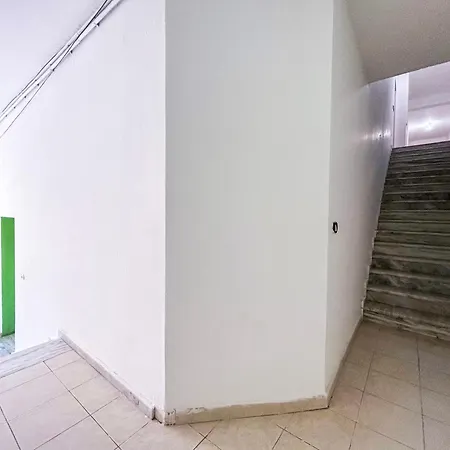 Apartment - Sunny - 892 *