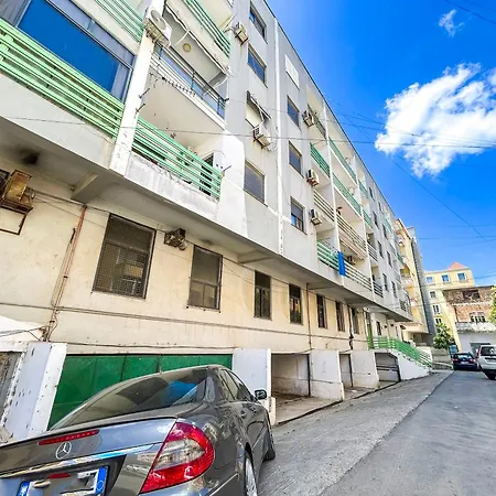 Apartment - Sunny - 892
