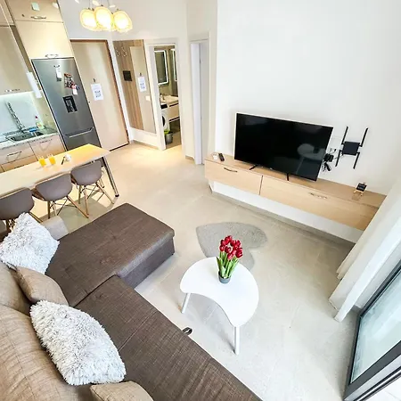 Apartment - Sunny - 892 Durres